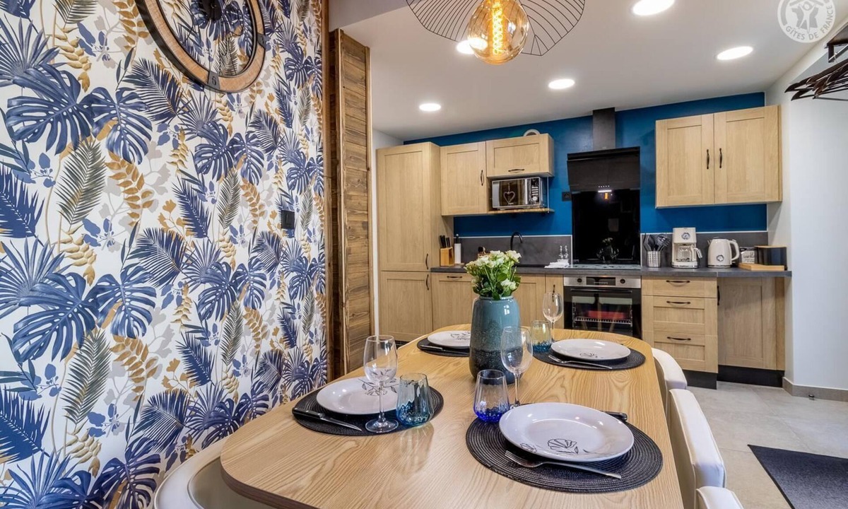 Saint-Avre House | LES TERRASSES DE SAINT AVRE - LE GLANDON