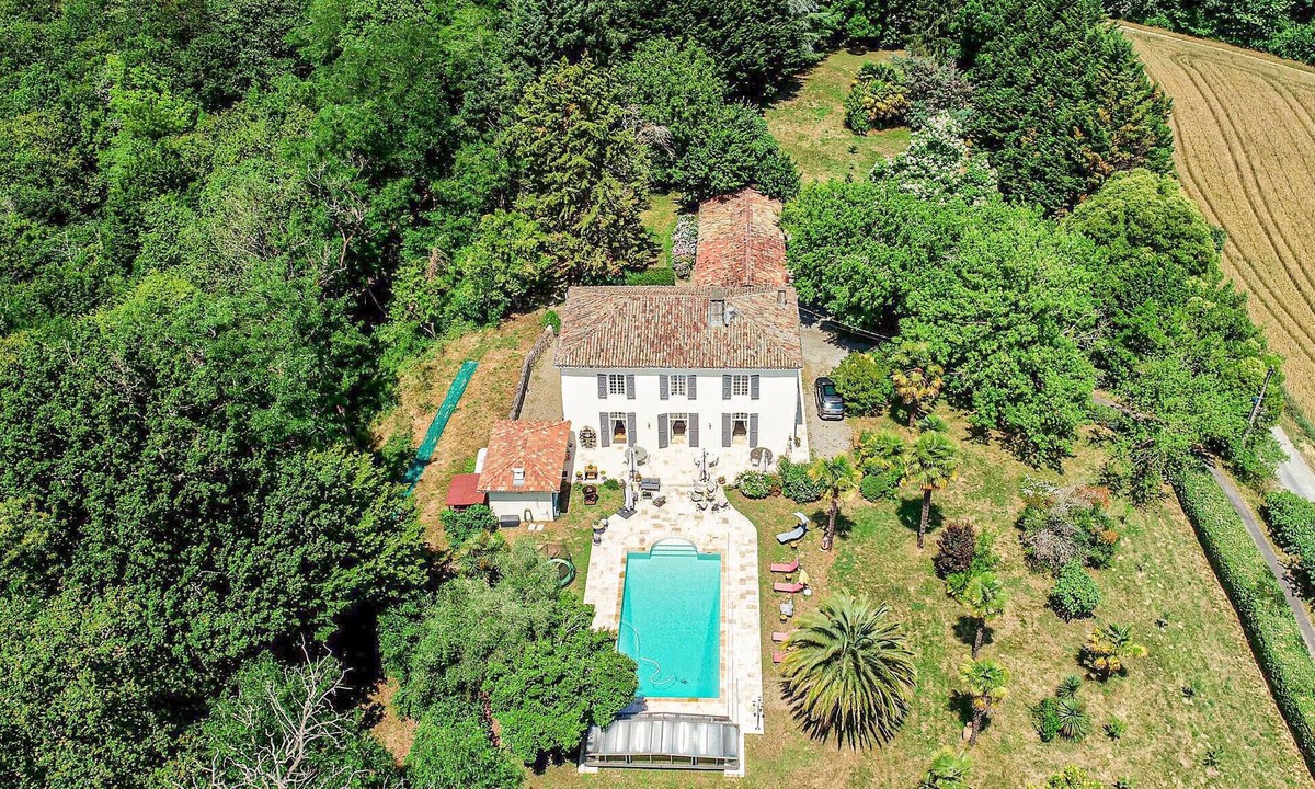 Orthez House | Lovely home in Orthez with WiFi