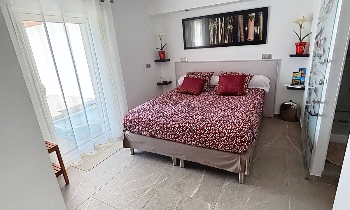 Pierrevert Bed & Breakfast | Luberon Provence - Chez L'habitant. 1 à 2 chambres confortables et chaleureuses