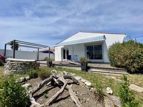 Saint-Pierre-d'Oleron Villa | Maison 4 pièces 8 couchages Saint Pierre d'Oléron SPO000-820