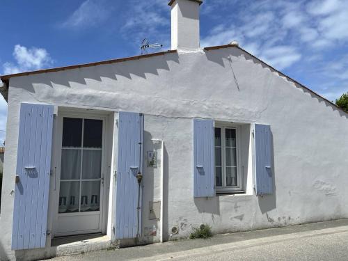 Saint-Denis-d'Oleron House | Maison au cœur de Saint-Denis-d'Oléron, 4 couchages, Wifi incl. - FR-1-246A-134