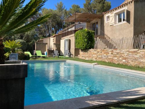 Eoures Villa | Maison avec piscine privée entre Marseille et Cassis