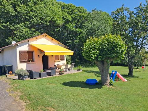 Saint-Pardoux-l'Ortigier House | Maison de vacances en Corrèze