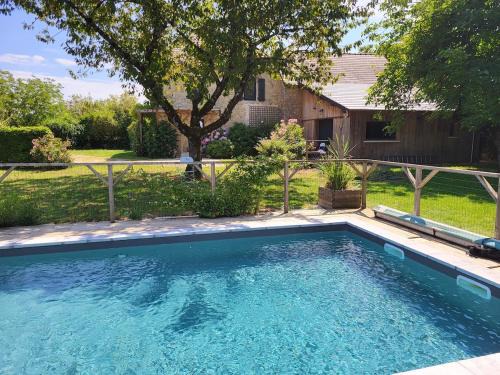La Dornac House | Maison en pierre avec jardin et piscine privée 8 personnes