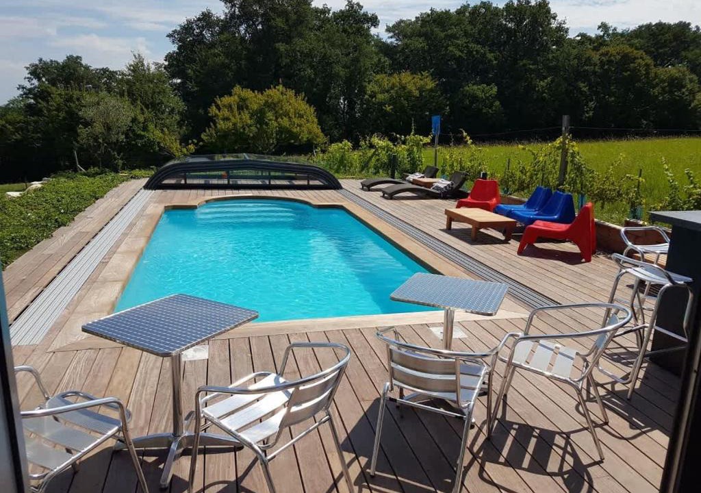 Chillac House | Maison Neuve, relaxing countryside home with pool