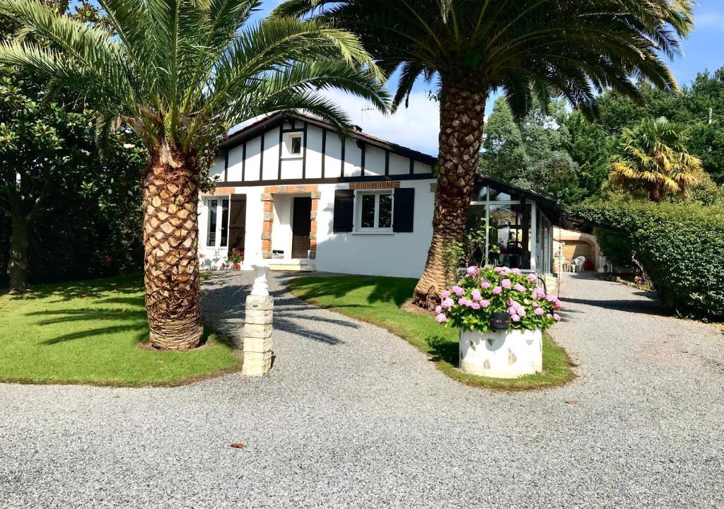 Saint-Jean-de-Luz House | Maison Villa Yoda