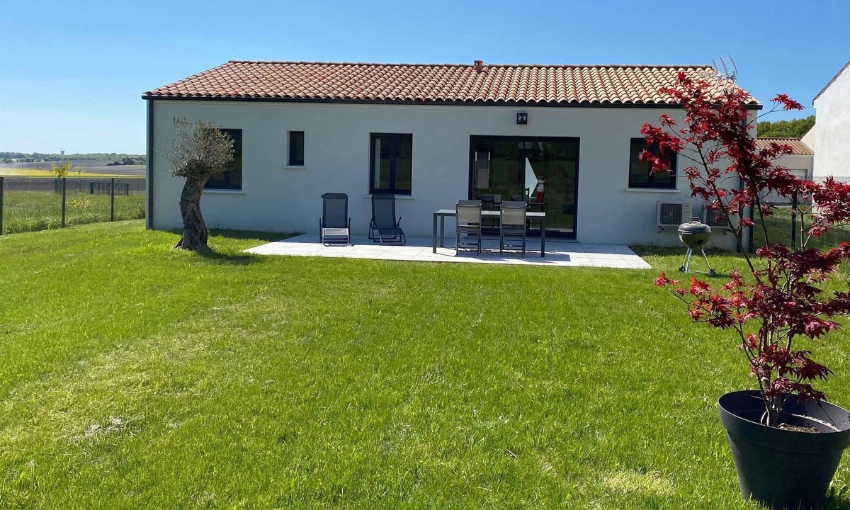 Breuillet House | New house in the heart of the Royan region
