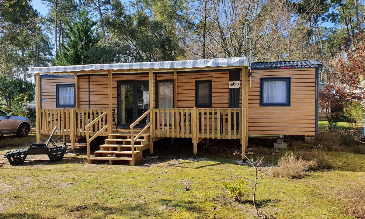 Saint-Julien-en-Born House | New mobile home 2022/44m²+veranda in 3-star vacation park approx. 4km from the beach