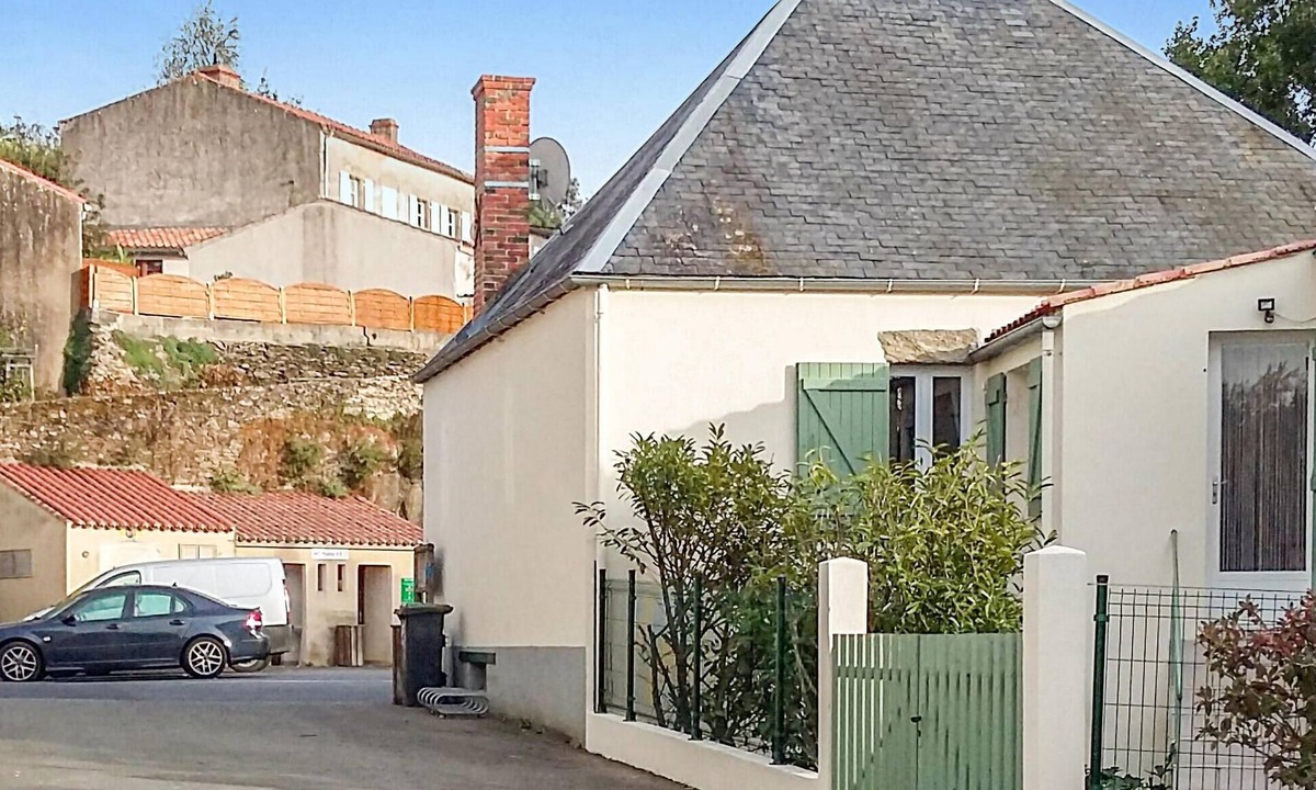 Apremont House | Nice home in Apremont with WiFi