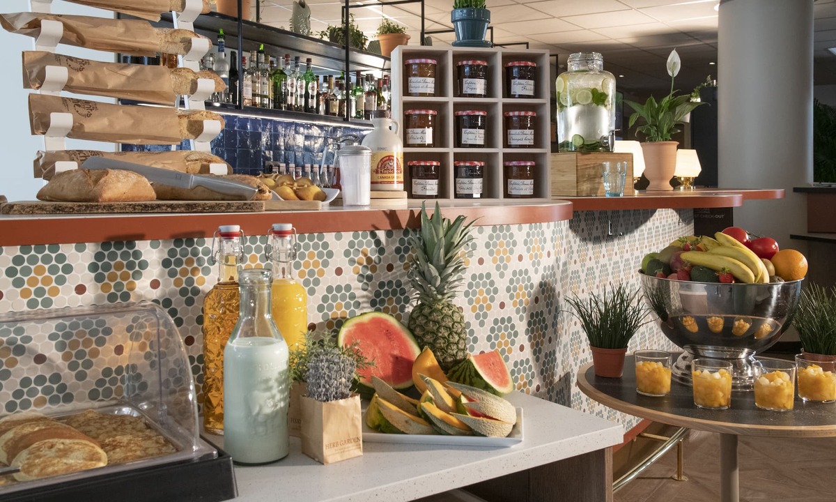 L'Arenas Hotel | Novotel Suites Nice Airport