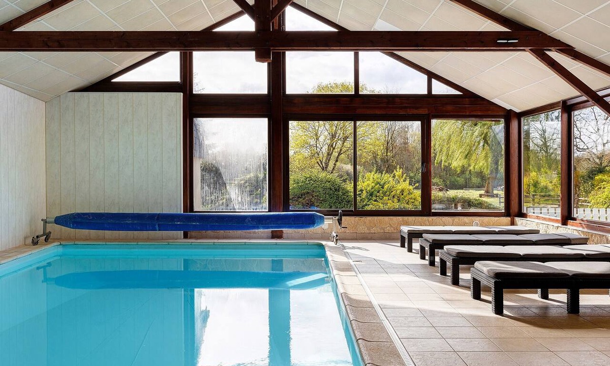 Huille House | Ô Gîte Bleu – Exceptional Stay & Relaxation for up to 16 Guests in Anjou