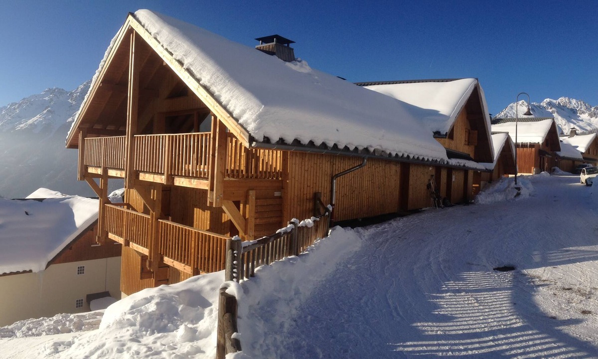 Oz-en-Oisans House | Oz/Alpe d'Huez 110m slopes, up to 21 people, Hammam, en-suite bedrooms