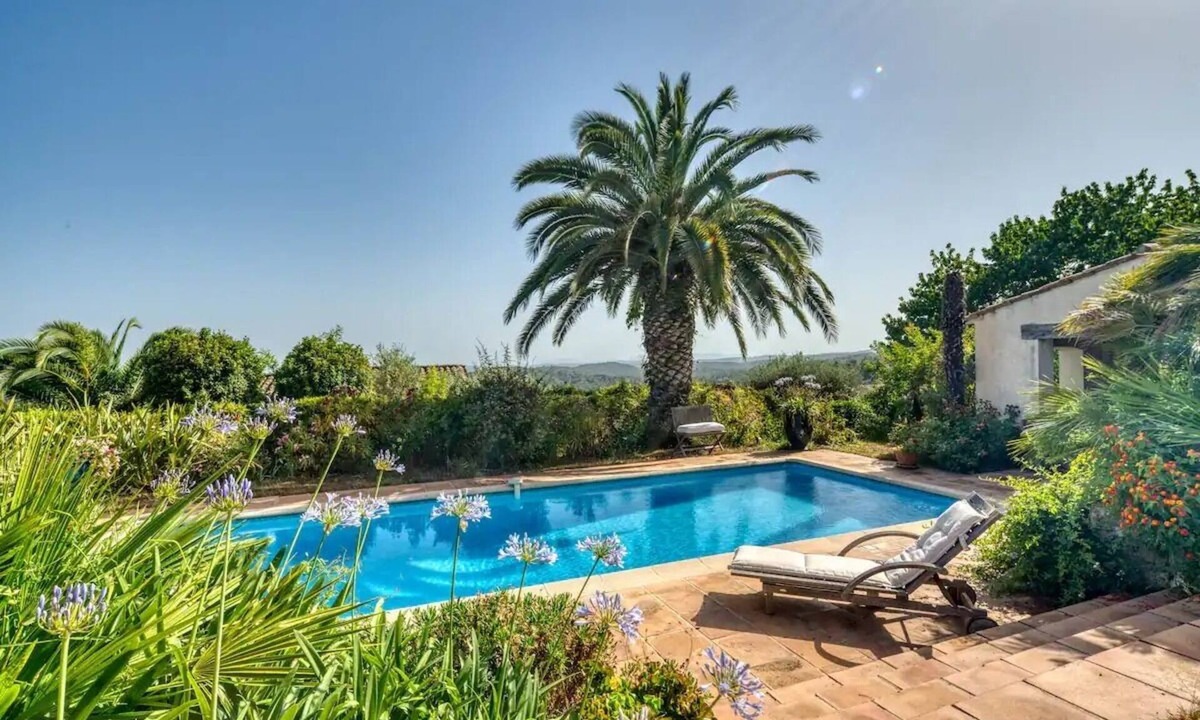Tourrettes-sur-Loup Villa | Peaceful villa