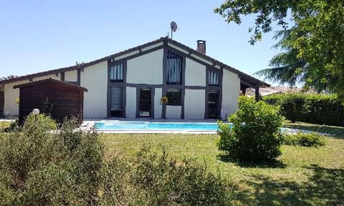 Vielle-Saint-Girons Villa | Peaceful villa with pool, pets welcome - 8 guests