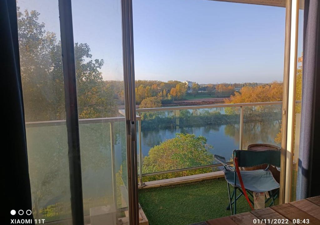 La Madeleine Apartment | Petit cocon vue sur la Loire avec Place de Parking offerte