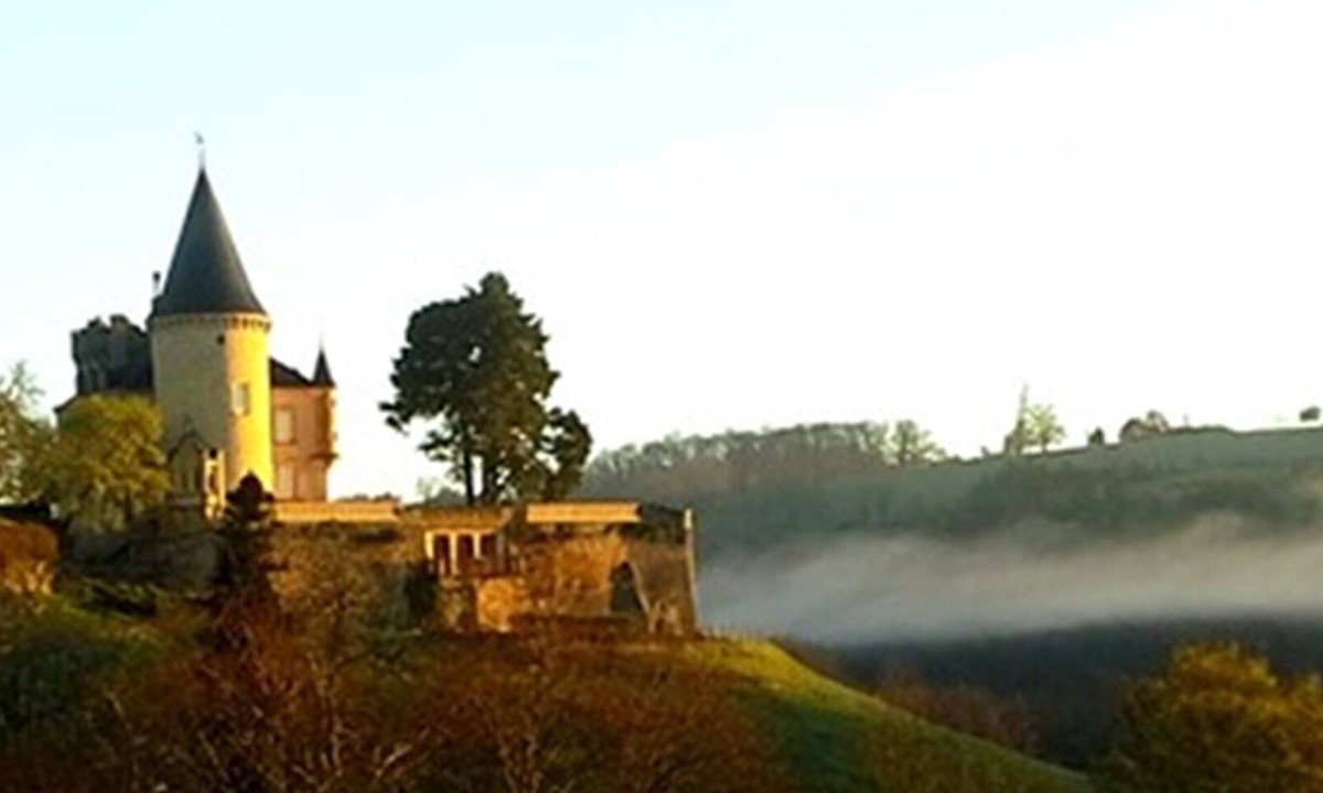 Fleurac House | Petit Paradis- Dordogne- A/C- Private Pool - the place to enjoy "The Good Life"!