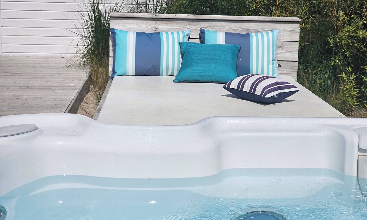Cleder Villa | POOL & SPA - 5-Star ⭐️ Architect-Designed Villa at Amiets Beach in Cléder