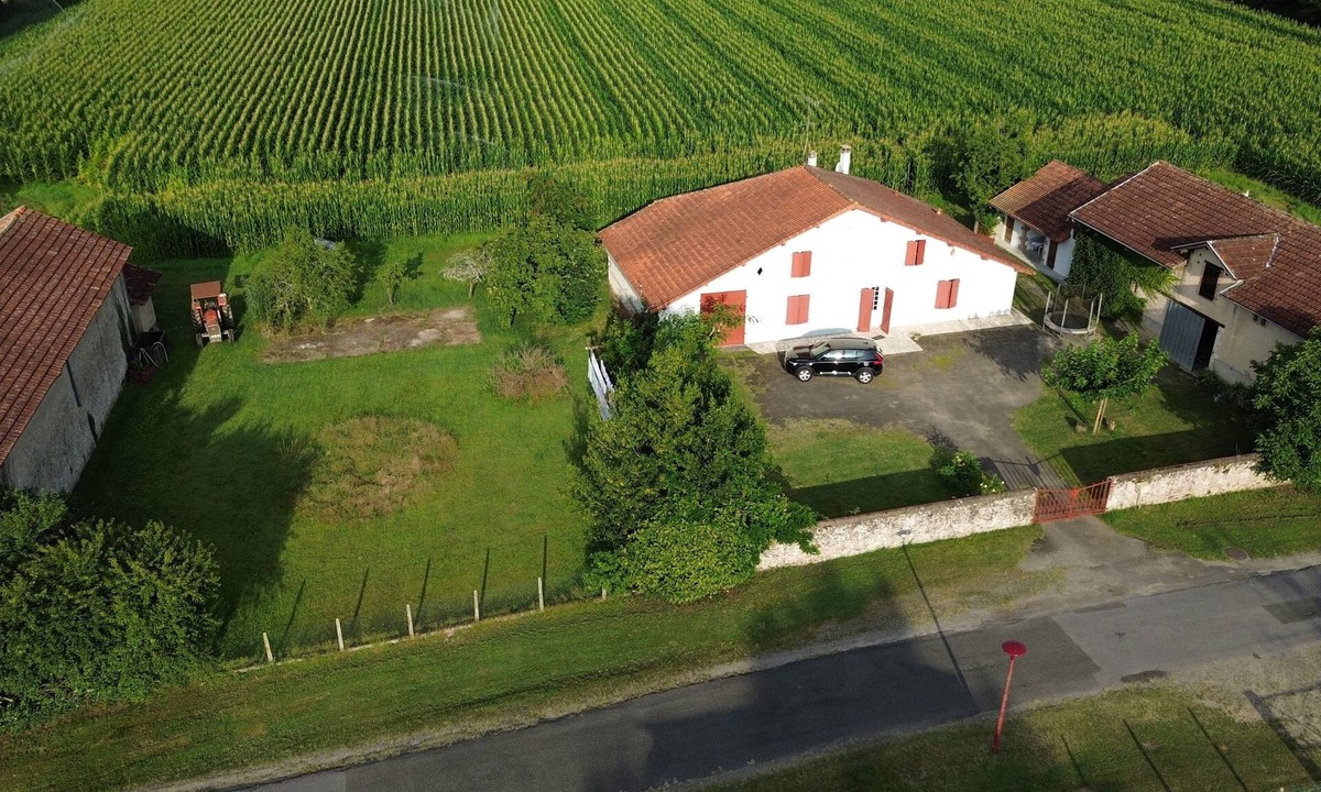 Saint-Vincent-de-Paul House | Renovated Landes farmhouse near DAX, 3 bedrooms, 2 bathrooms.