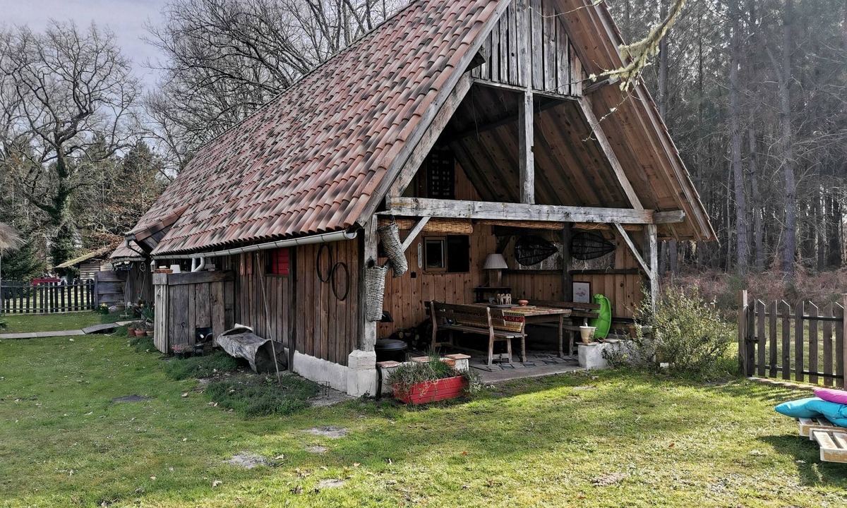 Allons House | Renovated sheepfold, private Nordic bath, private fenced pool, dogs/cats ok