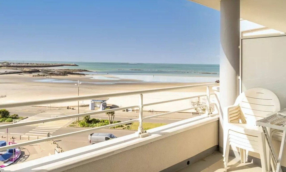 Pornichet Apartment | Residence Les Océanes - maeva Home - Comfort 2 Room Apartment 6 People - sea view