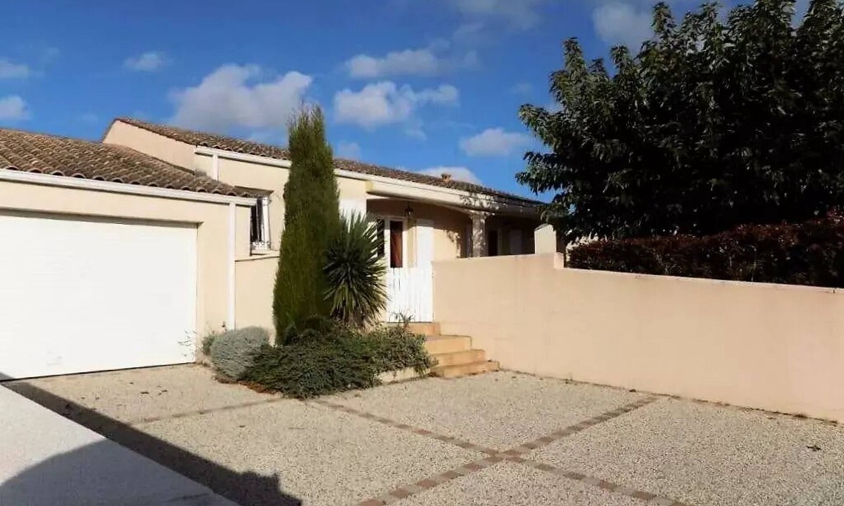 Saint-Palais-sur-Mer Villa | Saint Palais-sur-Mer - HIGH-QUALITY FEATURES in THIS SINGLE-FAMILY HOME