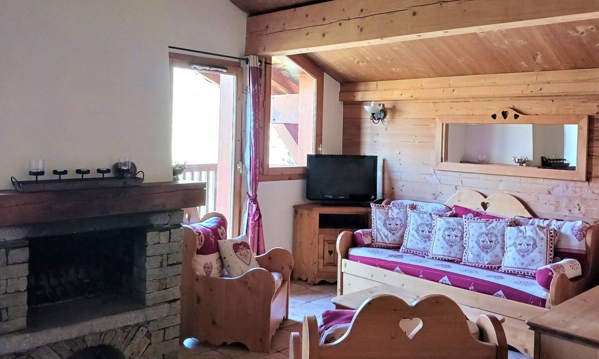 Arc-2000 Apartment | Spacious mountain apartment, 8 pers, pool & parking