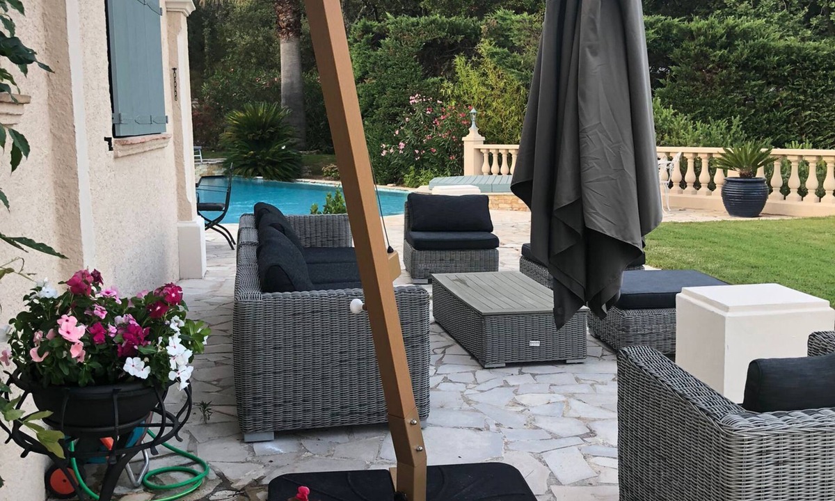 Les Restanques Villa | Special Offer for monthly rent-Villa Bastide Romantique in the bay of St Tropez-
