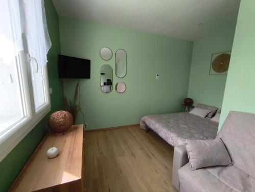 Breuillet Apartment | Studio JADE, neuf, proche Royan&Plages-calme&tt équipé