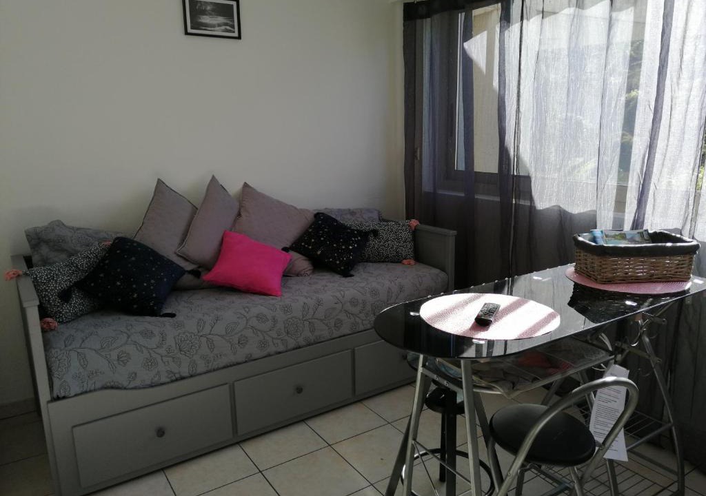 Villeneuve Loubet Beach Apartment | STUDIO MARINA BAIE DES ANGES