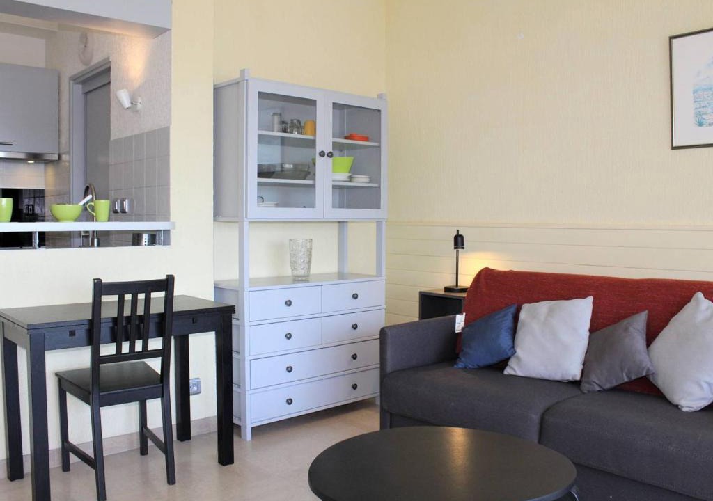 Villeneuve Loubet Beach Apartment | Studio rénové en bord de mer à Villeneuve-Loubet - FR-1-252A-4