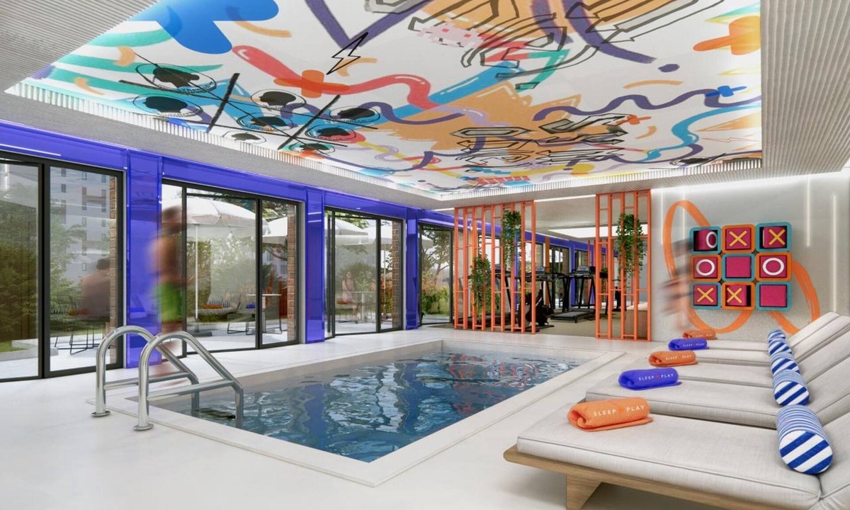 Poitiers Hotel | Studio Unit w/Retro-Gaming Decor | Free On-Site Parking & Pool Access!