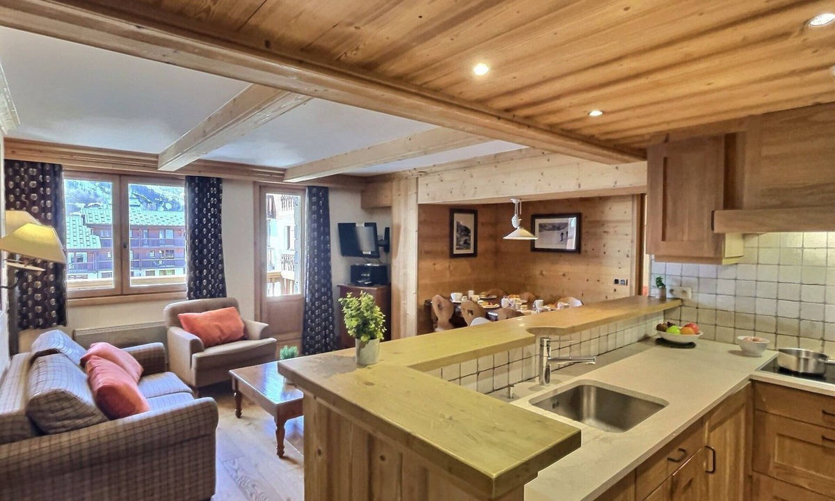 Val-d'Isere Apartment | Superb apartment, pets welcome - 8 guests