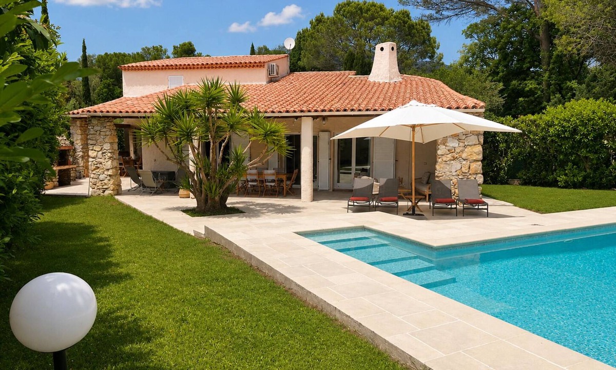 Le Collet House | Superb sunny villa, 4 bedrooms, swimming pool, in absolute peace and quiet