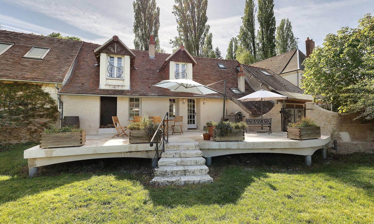 Monthou-sur-Cher House | The Mill Outbuildings