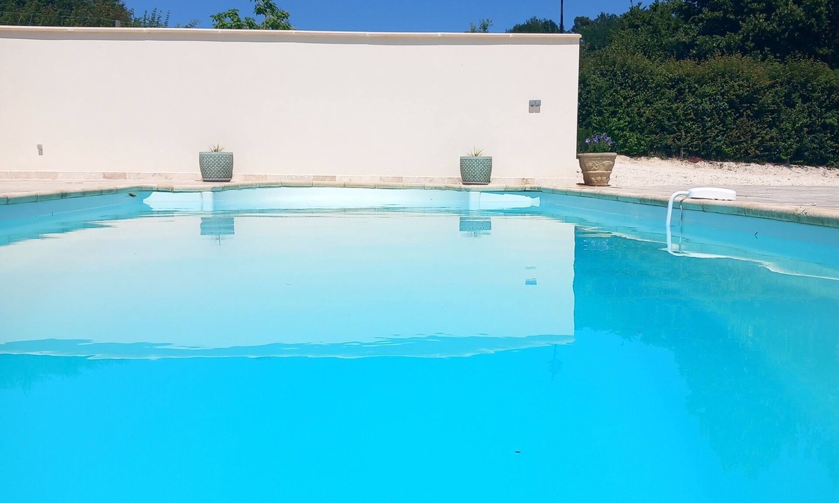 Saint-Front-sur-Nizonne Villa | THE VILLA IN THE PERIGORD VERT