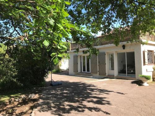 Valbonne Villa | Très grande Villa pour 1 famille ou plusieurs.