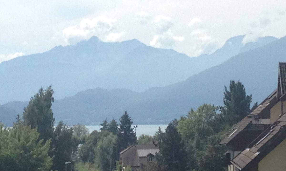 Annecy-le-Vieux Apartment | Type 2 with facing south terrace overlooking Lake Annecy at 300 meters
