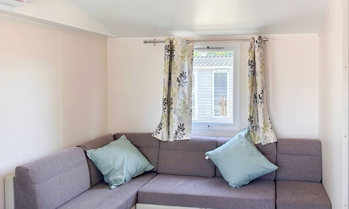 Levignac-de-Guyenne House | Unit 1 – Tournesols Spacious, Relaxing, Ready for Your Next Holiday
