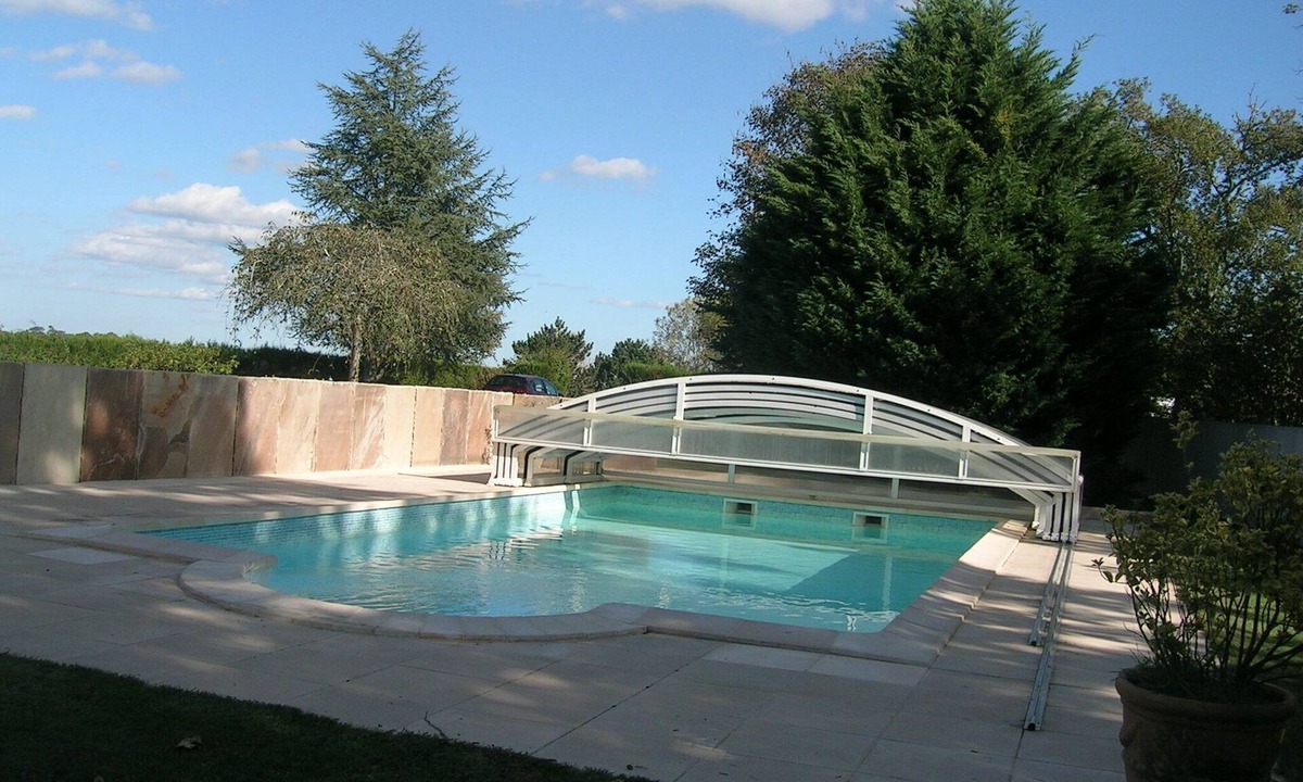 Arcangues Apartment | Vacation rentals in Arcangues apartment in a villa