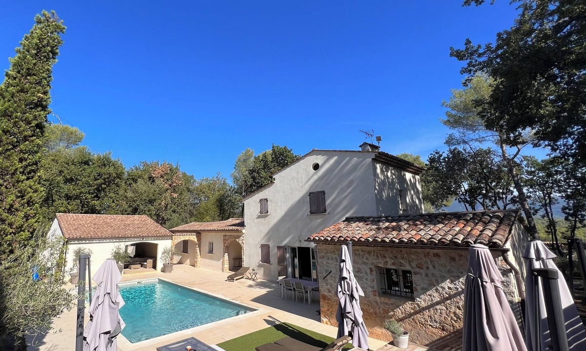 Valbonne Villa | Valbonne Village Villa 5 beds A/C