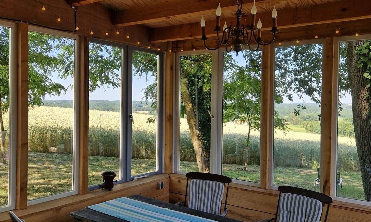 Douzains House | Van Gogh Holiday Home with Jacuzzi, Two Terraces and Panoramic Views in Lot-et-Garonne