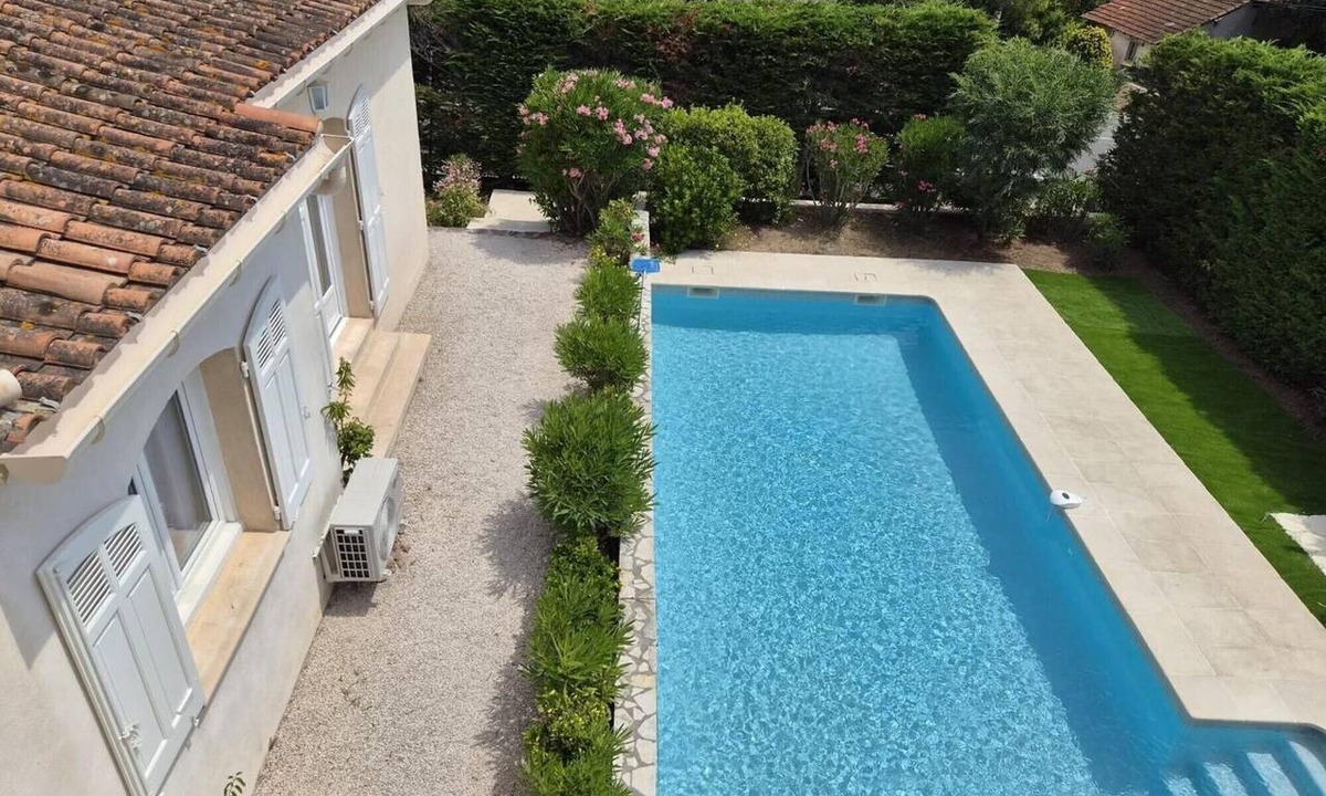 Boulouris-sur-Mer Villa | Villa '4 Bedrooms Pool Near Sea' with Private Pool, Wi-Fi and Air Conditioning