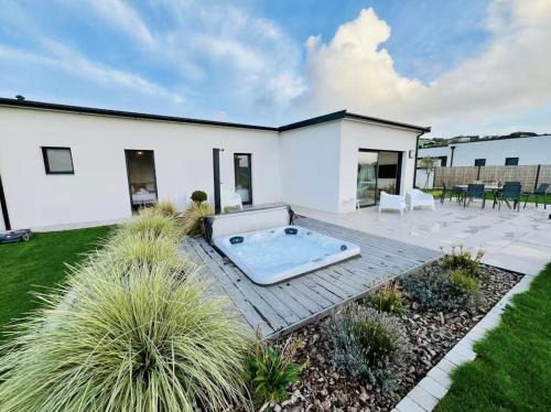 Carantec House | Villa 6 people, Spa and Sea View