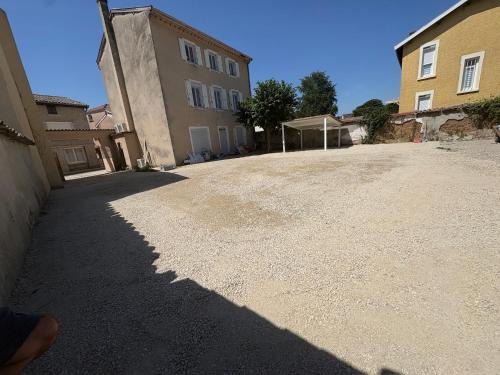Les Roches-de-Condrieu Hotel | Villa 61