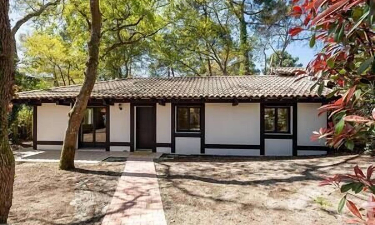 Pyla-sur-Mer Villa | Villa Arbousière a stone's throw from the beach