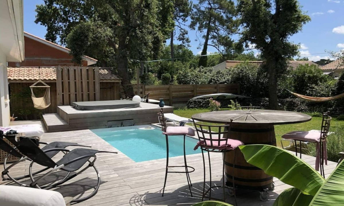 Gujan-Mestras Villa | Villa Cosy sur le Bassin D'arcachon. Plage et Commerces à Pieds
