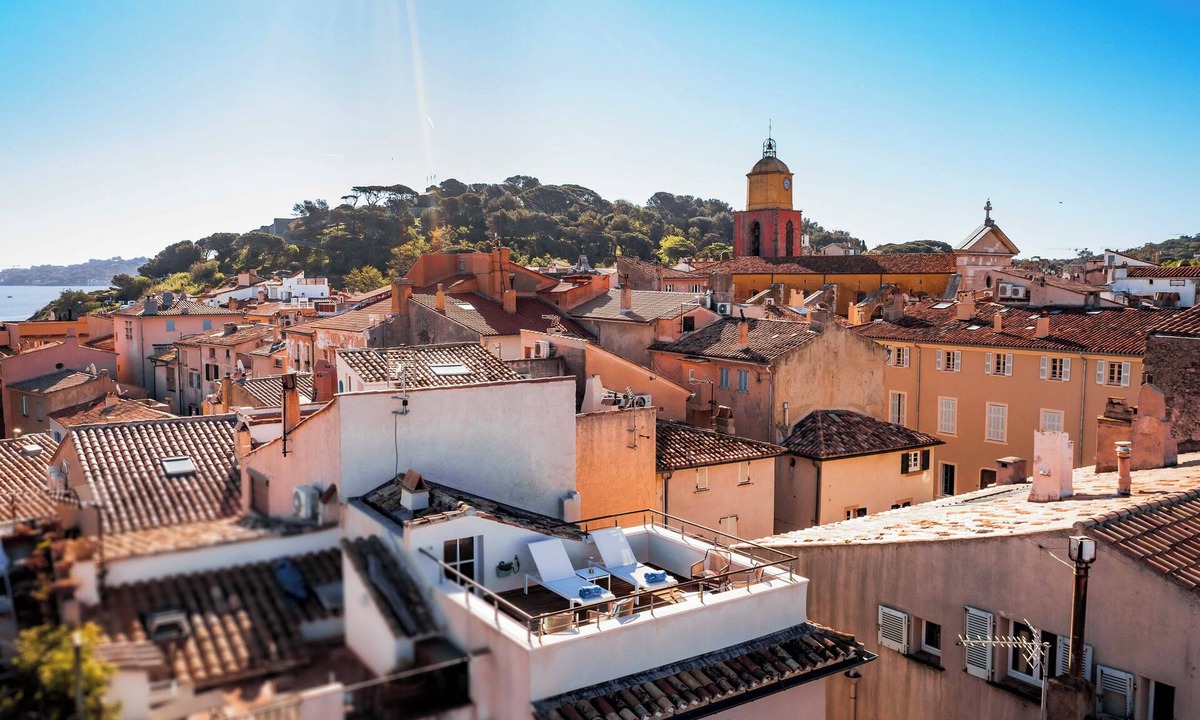 Old Town Villa | Villa Portalet by Le Yaca | 5-star Hotel Services at Le Yaca