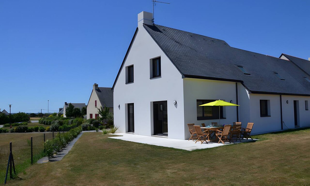 Guerande House | Villa Pradel – Holiday Home Guérande La Baule, 4 Bedrooms, 7 Guests