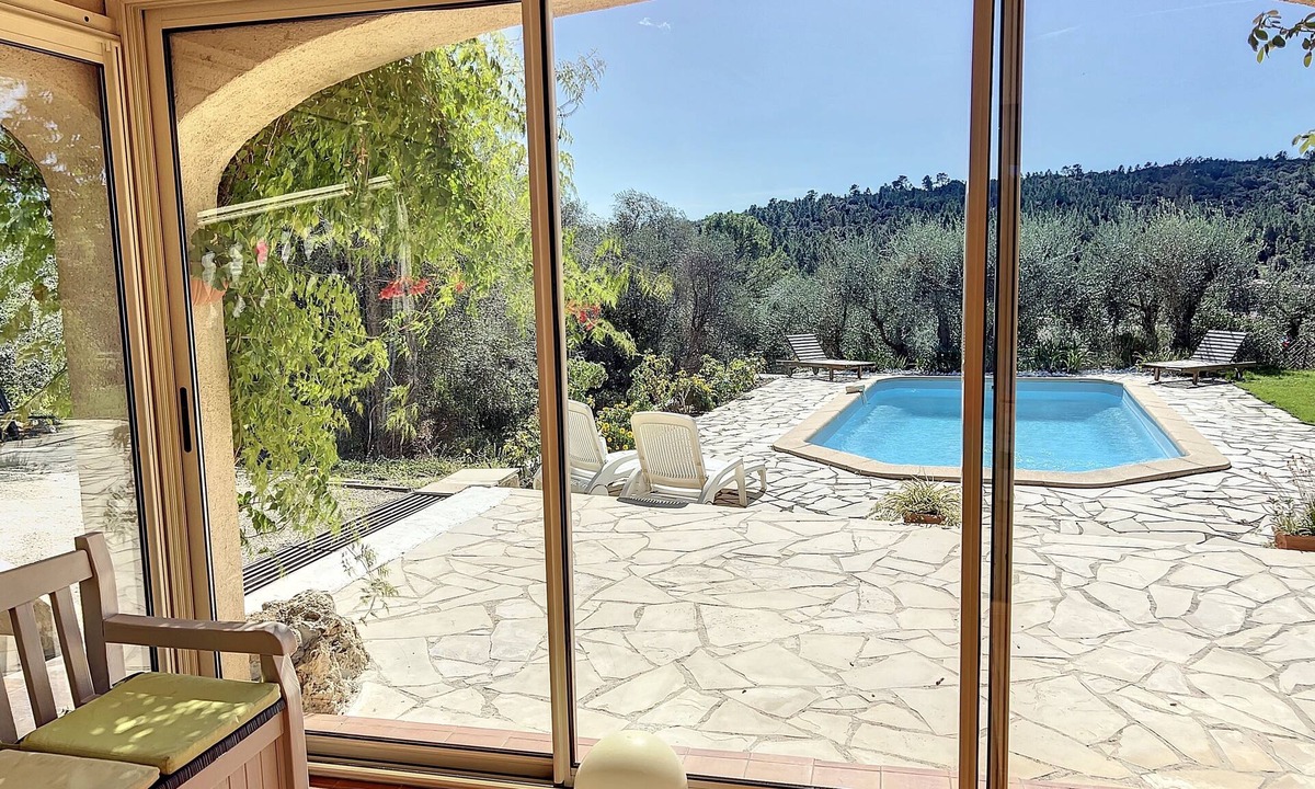 Le Tignet Villa | Villa provençale private pool not overlooked