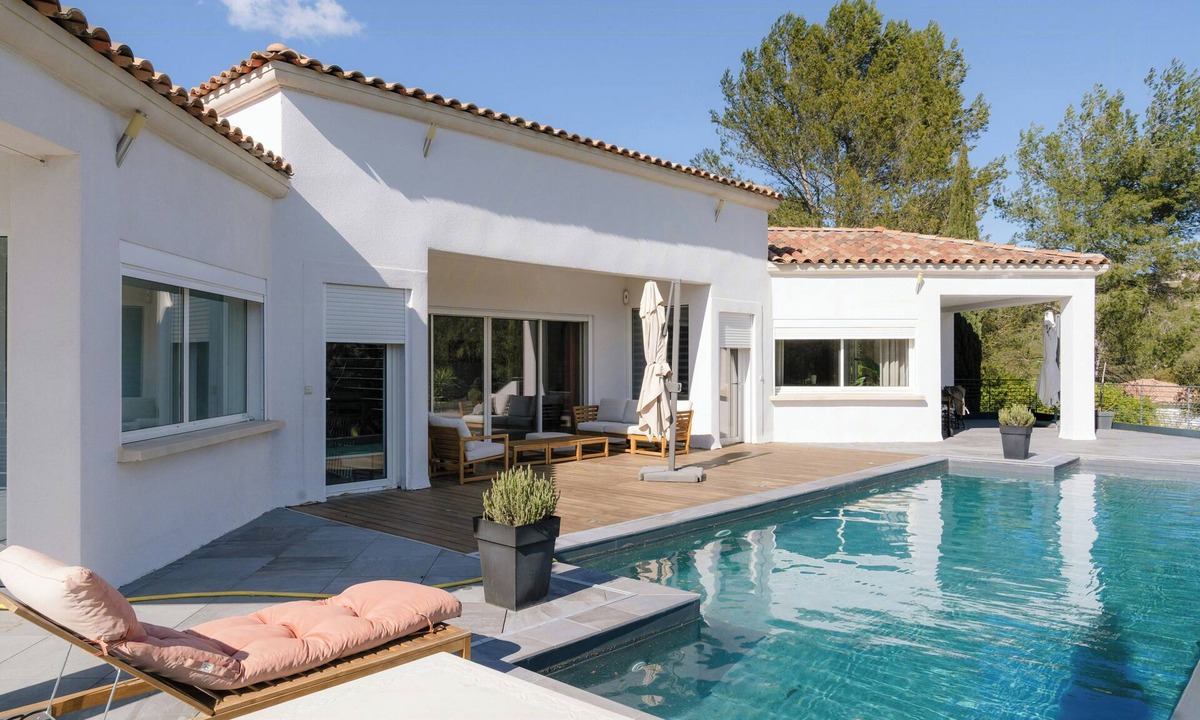 Cabries House | Villa with infinity pool in Cabriès